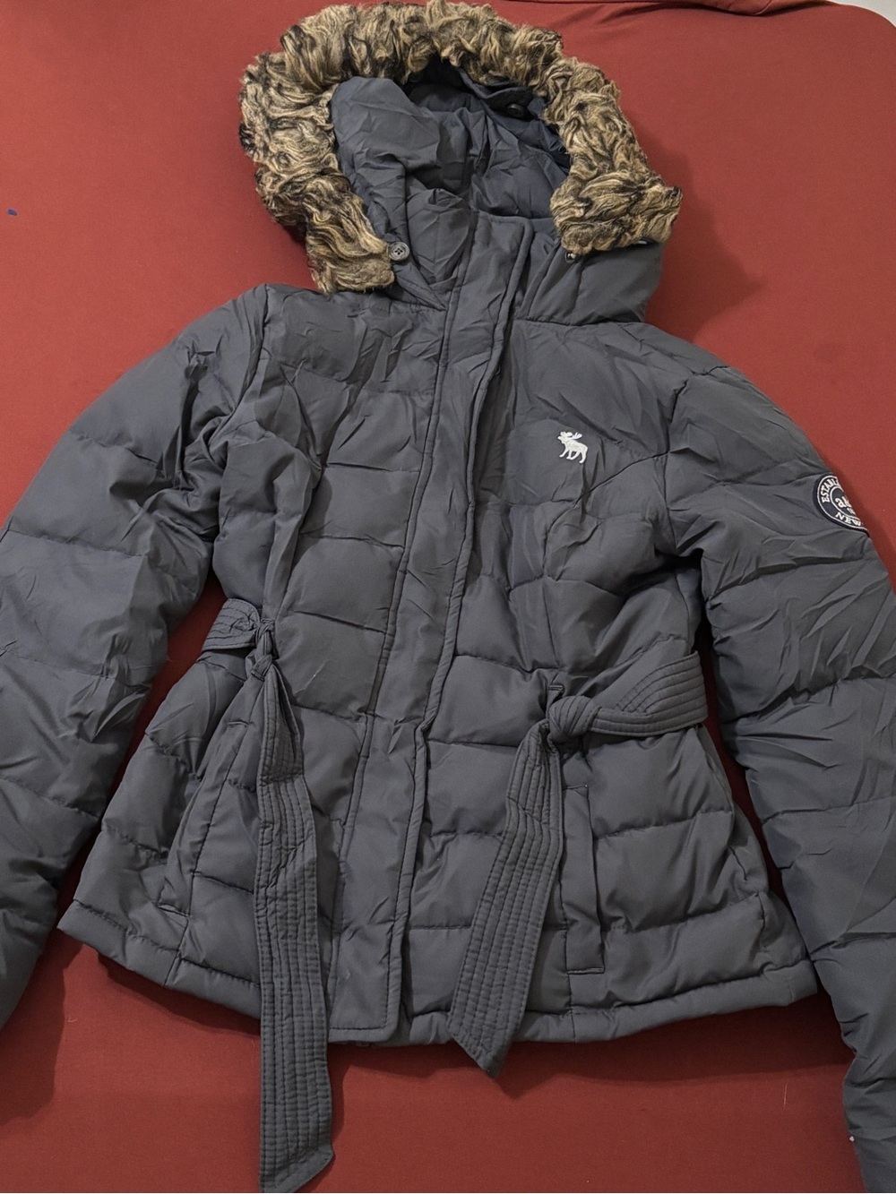 Abercrombie & Fitch Charcoal Quilted Hooded Puffer with Faux Fur Trim